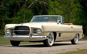 Dual-Ghia Convertible '1957